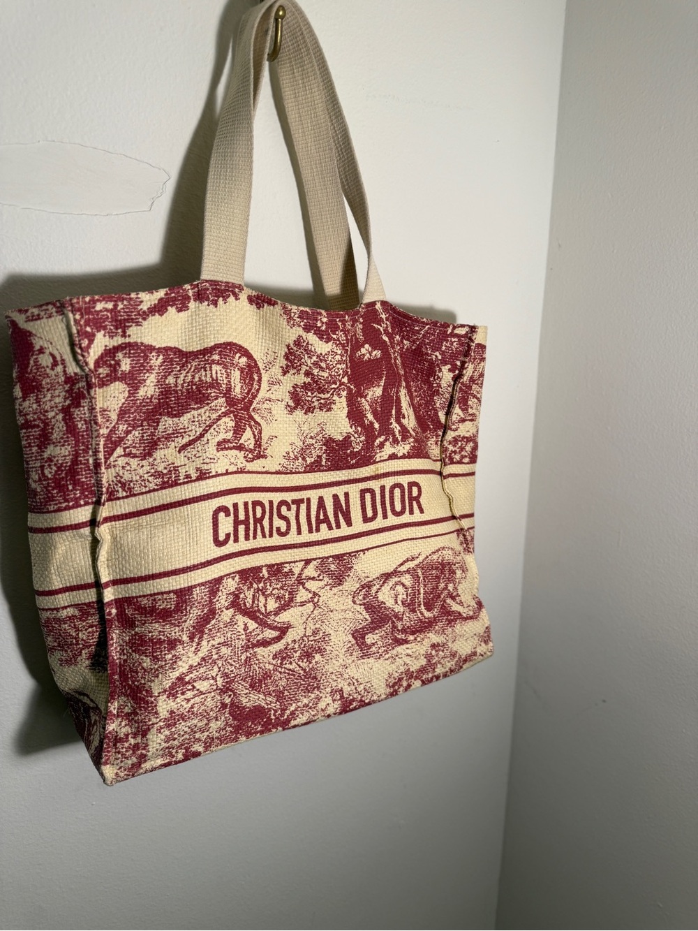 Dioriviera Red and Cream Canvas Tote - Picture 5 of 6